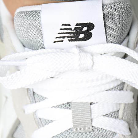 New Balance - Baskets Lifestyle 5740 M5740CA Raincloud White