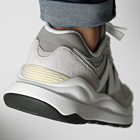 New Balance - Sneakers Lifestyle 5740 M5740CA Raincloud White