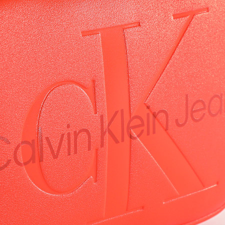 Calvin Klein - Sac A Main Femme Sculpted Camera Bag 0275 Orange