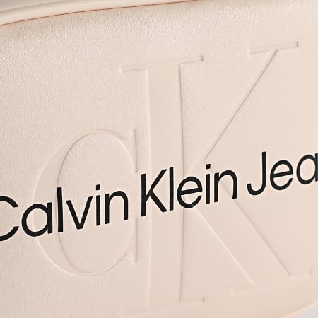 Calvin Klein - Sac A Main Femme Sculpted Camera Bag 0275 Rose