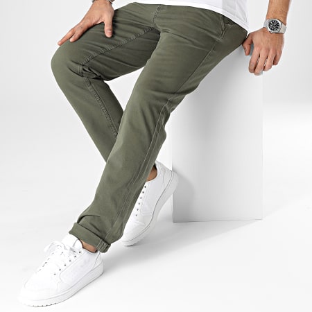 Dockers - Pantalon Chino Slim 39900 Vert Kaki