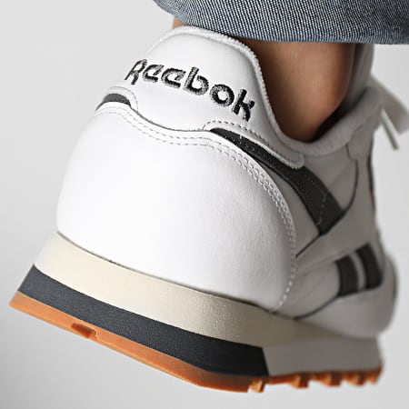 Reebok - Classic Leather HQ2231 Footwear White Pure Grey Vintage Charcoal Sneakers