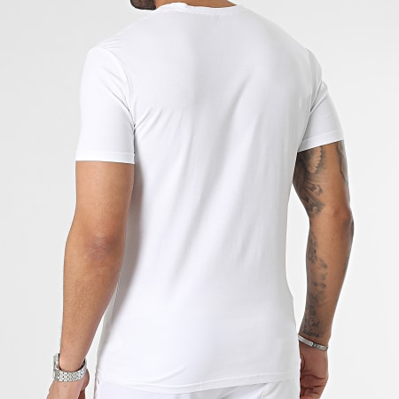 Zayne Paris  - E392 Conjunto de camiseta blanca con bolsillos y pantalón corto tipo cargo