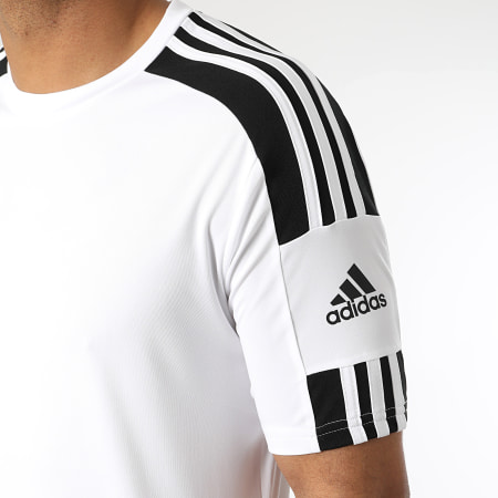 Adidas Sportswear - Set di maglietta a righe e pantaloncini da jogging GN5723 GN5773 Bianco