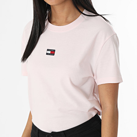 Tommy Jeans - Tee Shirt Femme Classic Badge 5049 Rose