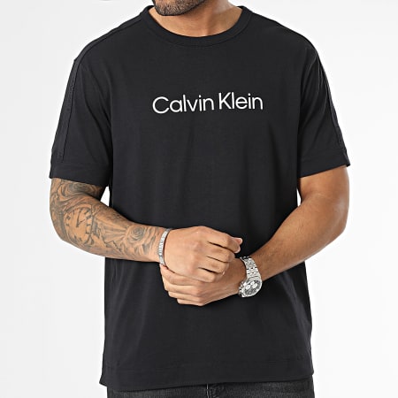 Calvin Klein - GMS3K104 Camiseta de rayas negra