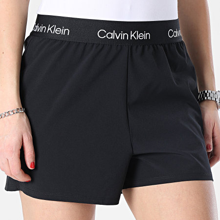 Calvin Klein - GWS3S805 Pantalones cortos deportivos para mujer Negro