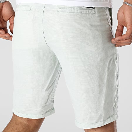 Pantalones online chinos cortos
