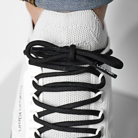 Calvin Klein - Baskets Low Top Lace Up Nylon 0921 White Black