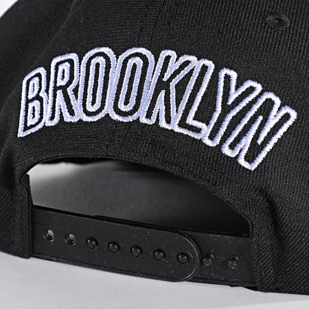 Mitchell and Ness - Casquette Snapback Christmas Day Brooklyn Nets Noir