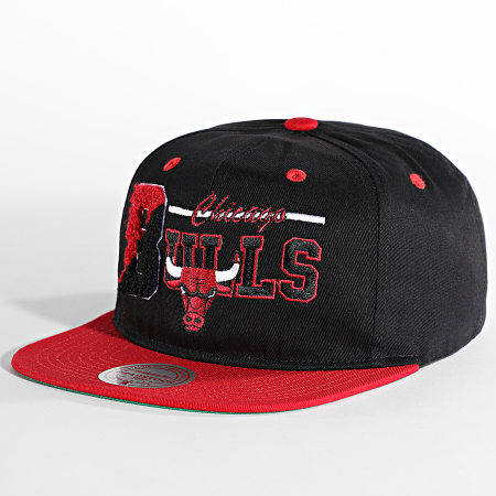 Mitchell and Ness - Letra Chicago Bulls Varsity Snapback Cap Negro