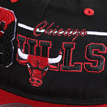 Mitchell and Ness - Lettera Chicago Bulls Varsity Snapback Cap Nero