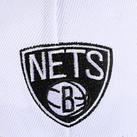 Mitchell and Ness - Casquette Snapback Fast Times Brooklyn Nets Blanc