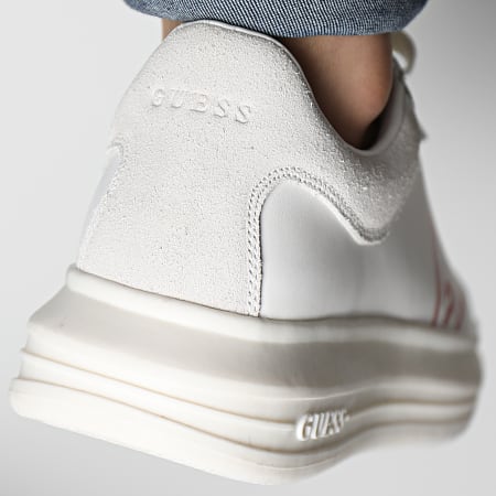 Guess - Sneakers FM6VIBSUE12 Bianco