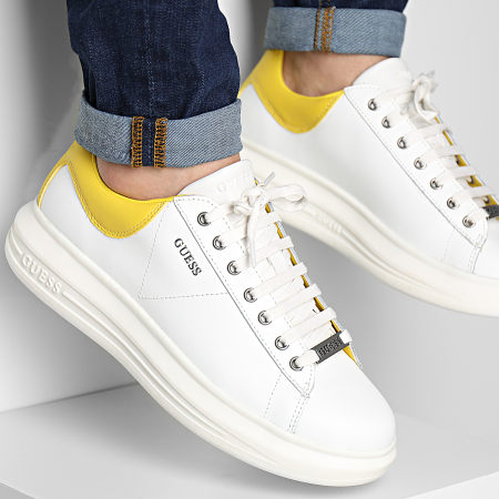 Guess - Sneakers FM6VIBELL12 Bianco Giallo