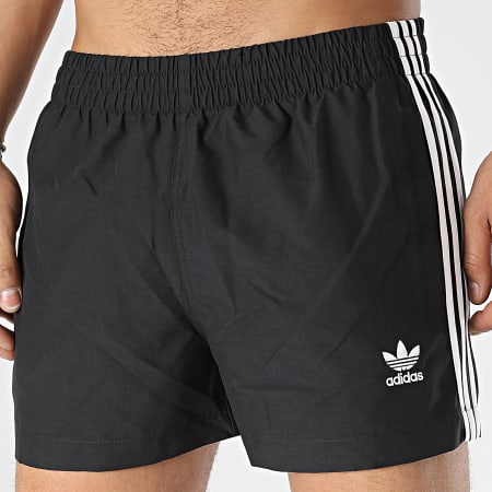 Adidas Originals - HT4419 Pantaloncini da bagno neri a 3 strisce