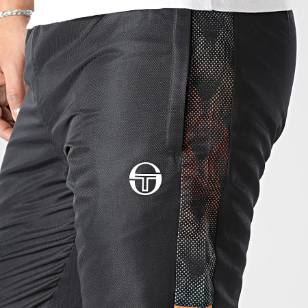 Pantaloni Jogger Court Velour Track Sergio Tacchini Uomo – Nero, Taglia XL, Velluto Con Logo Ricamato E Vita Regolabile - 3
