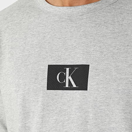 Calvin Klein - Tee Shirt NM2399E Gris Chiné