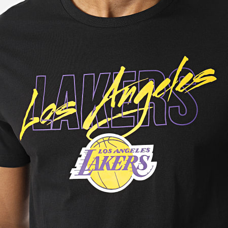 New Era - Camiseta Script Los Angeles Lakers 60332183 Negro