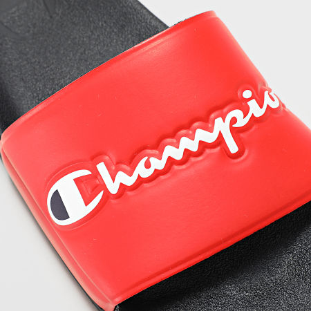 Champion - Claquettes Varsity S21993 Noir Rouge