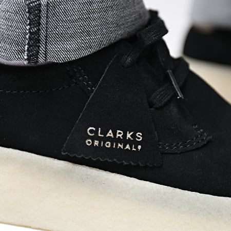 Clarks - Chaussures Ashcott Cup Black Suede