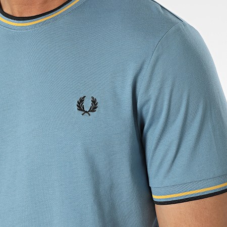 Fred Perry - M1588 Camiseta doble punta azul claro