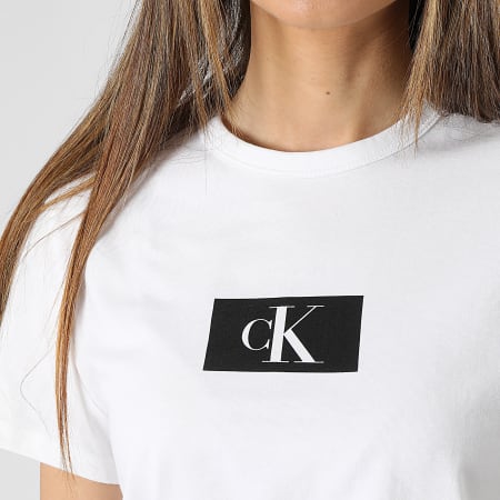 Calvin Klein - Tee Shirt Femme QS6945E Blanc