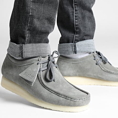 Clarks - Chaussures Wallabee Grey Suede
