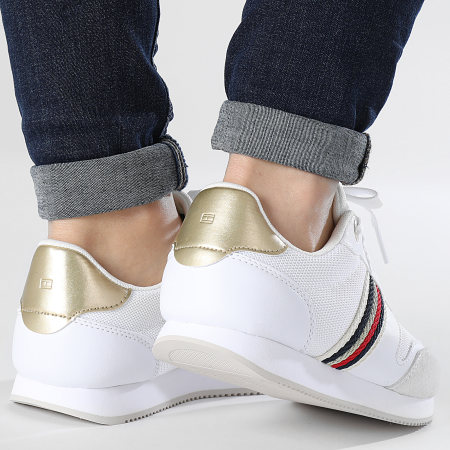 Tommy Hilfiger - Sneakers da donna Essential Runner 7163 Bianco