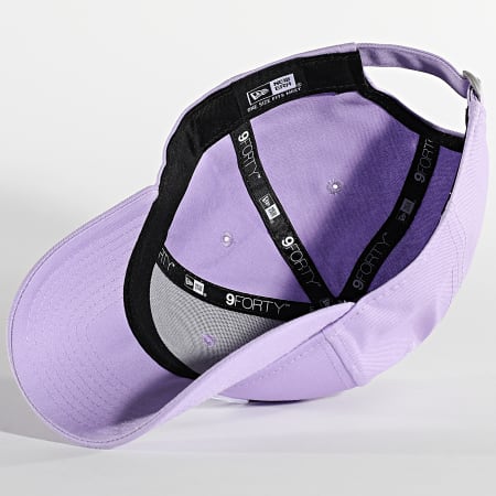 New Era - Casquette 9Forty New York Yankees League Essential 60298724 Violet Lila