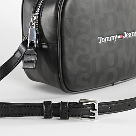 Tommy Jeans - Borsa da donna Must Camera Bag 4550 Nero