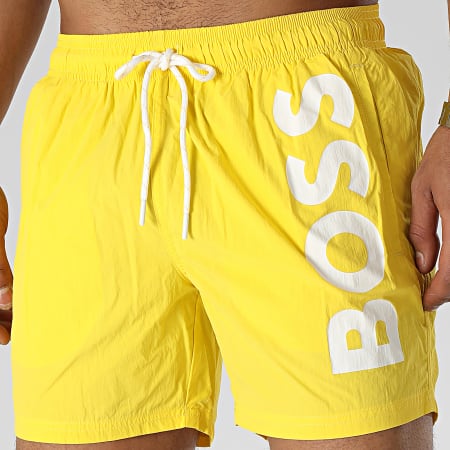 BOSS - Shorts de baño 50469594 Amarillo