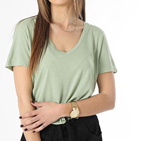 Vero Moda - Tee Shirt Col V Femme Spicy Vert