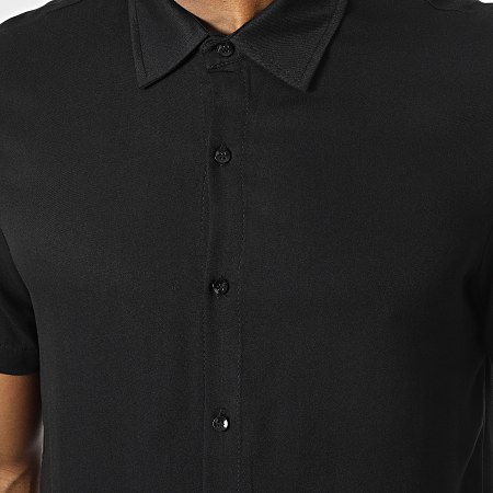 Frilivin - Camisa Manga Corta Negra