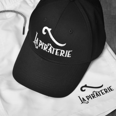 La Piraterie - Cappello Logo Nero Bianco