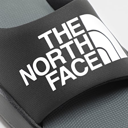 The North Face - Claquettes Femme Triarch 15JCB Black White