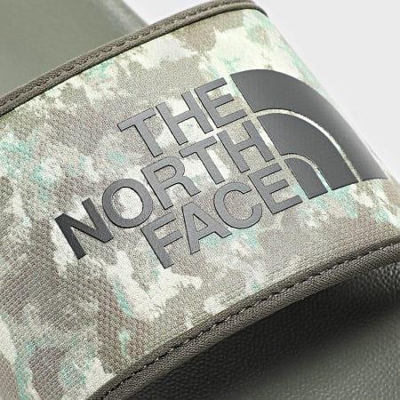 The North Face - Claquettes Base Camp Slide III A4T2R Military Olive Camo