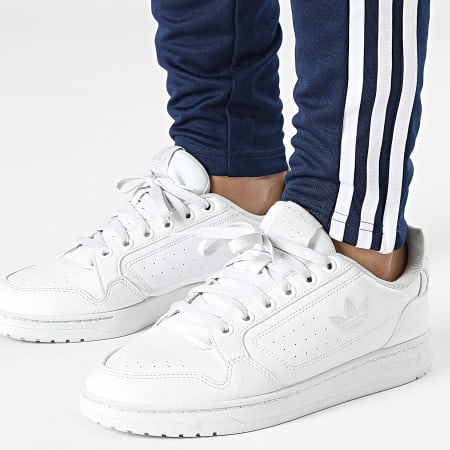 Adidas Sportswear - Pantalon Jogging A Bandes HS3492 Bleu Marine