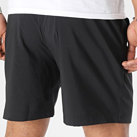 Adidas Sportswear - IC9441 Pantaloncini da jogging neri