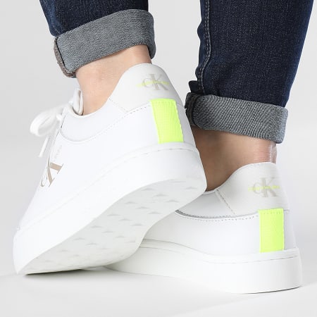Calvin Klein - Baskets Femme Classic Cupsole Fluo Contrast 0912 White Ancient White