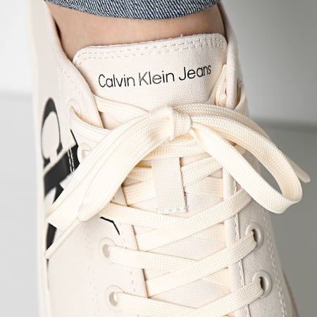 Calvin Klein - Zapatillas Vulcanized Low Oversized Brand 0687 Ancient Blanco