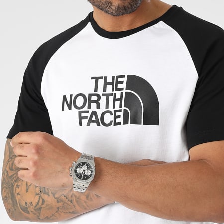 The North Face - Tee Shirt Raglan A37FV Blanc Noir