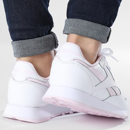 Reebok - Baskets Femme Classic Leather IG2632 Footwear White Pixie Pink