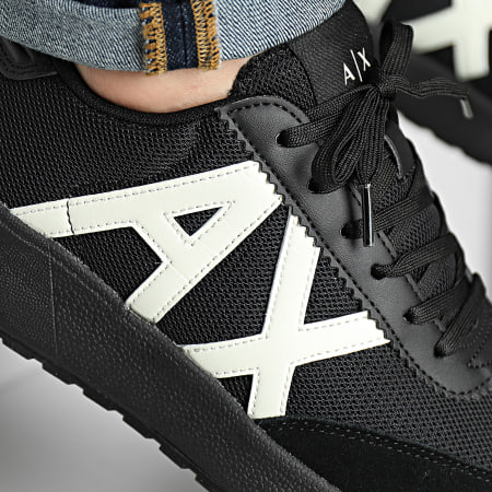 Armani Exchange - XUX071-XV527 Sneakers nere off white