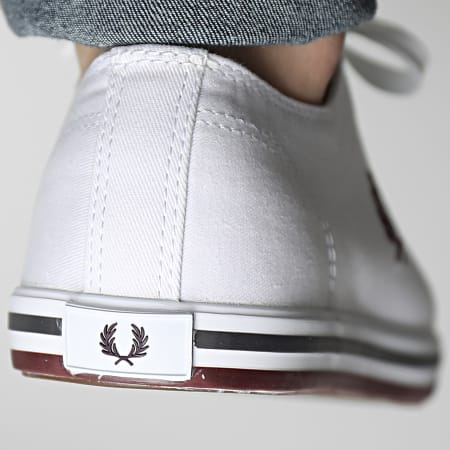 Fred Perry - Baskets Kingston Twill B7259 White