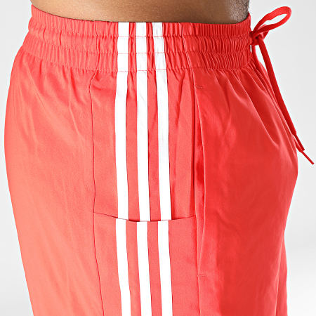 Adidas Sportswear - Short Jogging A Bandes 3 Stripes IC1491 Rouge