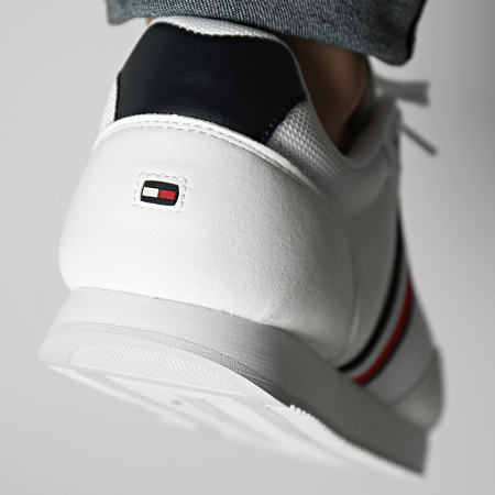 Tommy Hilfiger - Sneakers Core Low Runner 4504 Bianco