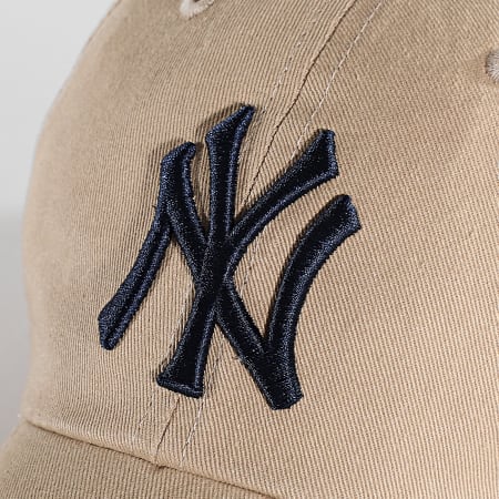 '47 Brand - Casquette Clean Up New York Yankees Beige Bleu Marine