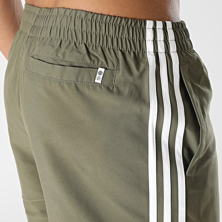 Adidas Originals - HT4409 Pantaloncini da bagno a fascia verde kaki