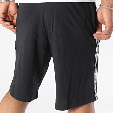 Michael Kors - Pantalones cortos de jogging con rayas 6S35S12071 Negro